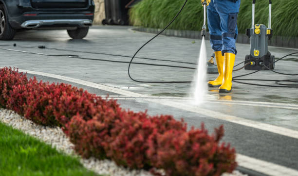 Why Choose Our Certified Pressure Washing Experts for Your Project Needs in Viroqua, WI?